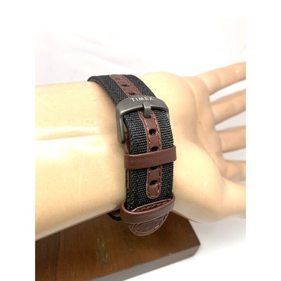 Timex Men's Watch TW4B08200 Expedition Quartz Indiglo White Dial Nylon Leather - Picture 11 of 15